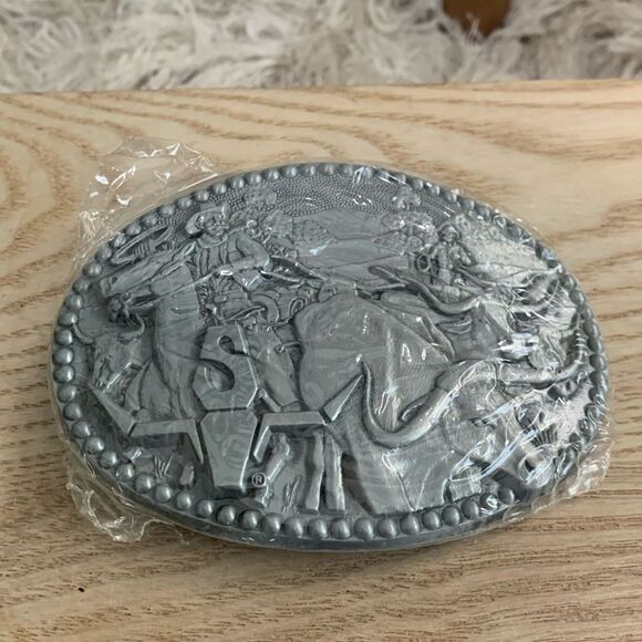 ZEE Series Longhorn Cattle Drive Metal Belt Buckle - Picture 1 of 13